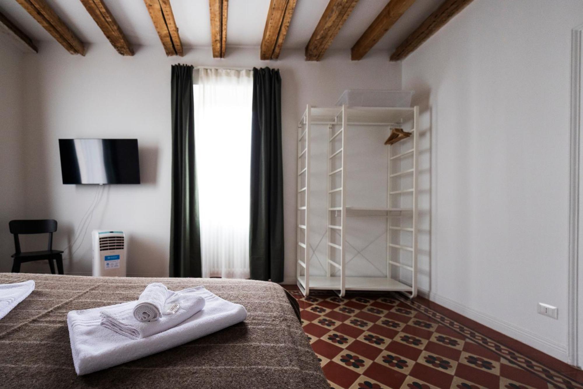 Traditional Italian House - Bergamo Buitenkant foto